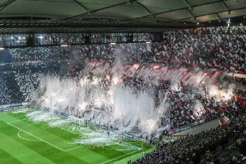 29 11 2018 xmhx Football UEFA Europa League Eintracht Frankfurt Olympique Marseille emspor v l Choreographie der Eintracht Fans Smoke Pyro Flags Ultras DFL DFB REGULATIONS PROHIBIT ANY USE OF PHOTOGRAPHS as IMAGE SEQUENCES and or QUASI VIDEO Frankfurt am Main