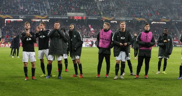 Salzburg RB Leipzig Football Euro League Salzburg 29 11 2018 Red Bull Arena Football UEFA Europa League Group B 5 Matchday FC Red Bull Salzburg vs. RB Leipzig 1 0 0 0 In the picture disappointment after the match with the players from Leipzig According to UEFAs specifications, it is forbidden to exploit or have exploited photographs taken in the stadium and or after the match in the form of sequence pictures and or video-like photo galleries