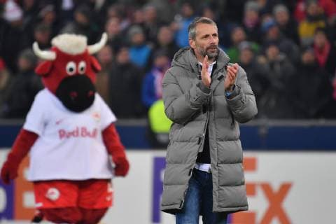 Final Celebration Marco ROSE Coach Salzburg applauds applause single picture cut single motive half figure half figure football Europa League group phase group B 5 matchday FC Salzburg SL RB Leipzig L 1 0 at 29 11 2018 stadium Salzburg