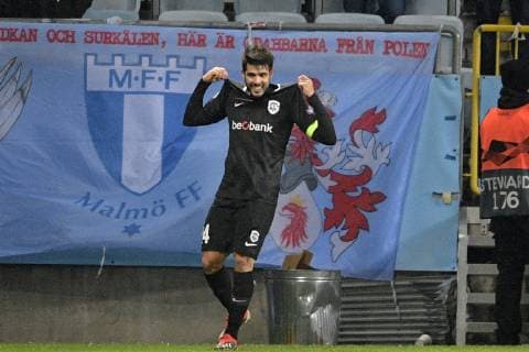 Genk s Alejandro Pozuelo celebrates after scoring during the match between Belgian soccer team KRC Genk and Swedish club Malmo in Malmo, Sweden, Thursday 29 November 2018, on the fifth day of the UEFA Europa League group stage, in group I. YORICKxJANSENS  x05479546x