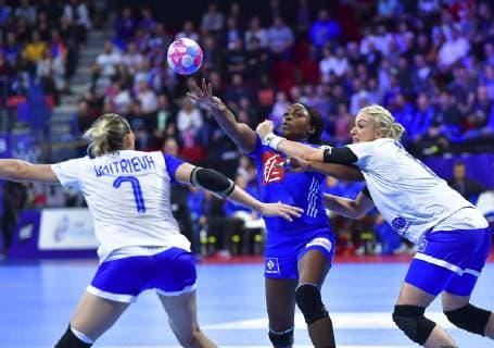 Handball, EM, Damen, Frankreich - Russland Saadi Grace HANDBALL : Championnat d Europe Feminin 2018 - Nancy 29 11 2018 France Russie, 1ere poule MAO Panoramic 
