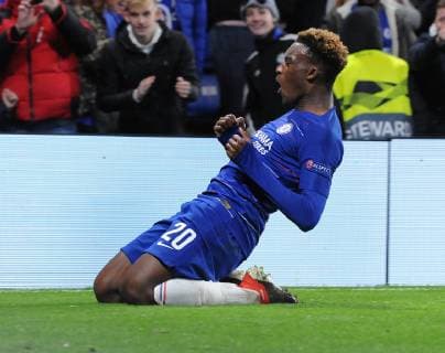 Football - 2018 2019 Europa League - Group L: Chelsea vs. PAOK Salonika Callum Hudson - Odoi of Chelsea celebrates scoring goal no 3, at Stamford Bridge. COLORSPORT ANDREW COWIE 