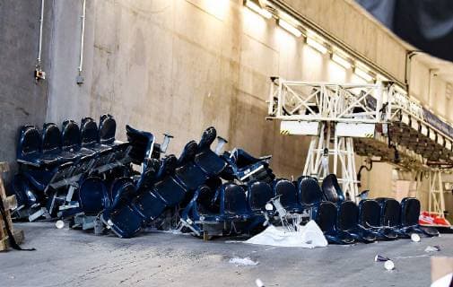 29 11 2018 xpsx Football UEFA Europa League Eintracht Frankfurt Olympique Marseille emspor v l Frankfurt Fans demolish seat shells from standing area from DFL DFB REGULATIONS PROHIBIT ANY USE OF PHOTOGRAPHS as IMAGE SEQUENCES and or QUASI VIDEO Frankfurt am Main