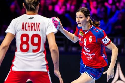 Handball, EM, Damen, Serbien - Polen 181130 Loui Sand of Serbia during the EHF European WomenÕs Handball Championship match between Serbia and Poland on November 30, 2018 in Nantes. Photo: Ludvig Thunman BILDBYRN kod LT 35556  Copyright: LUDVIGxTHUNMAN BB181130LT061