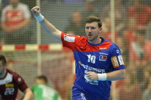 Lars Friedrich Balingen Weilstetten 10 cheers after a goal with clenched fist at the game TUSEM Essen vs. HBW Balingen Weilstetten Handball 2 Bundesliga 30 11 2018 TUSEM Essen vs. HBW Balingen Weilstetten Handball 2 Bundesliga 30 11 2018 Essen Copyright: xEIBNER MarioxHommesx EP_MHS