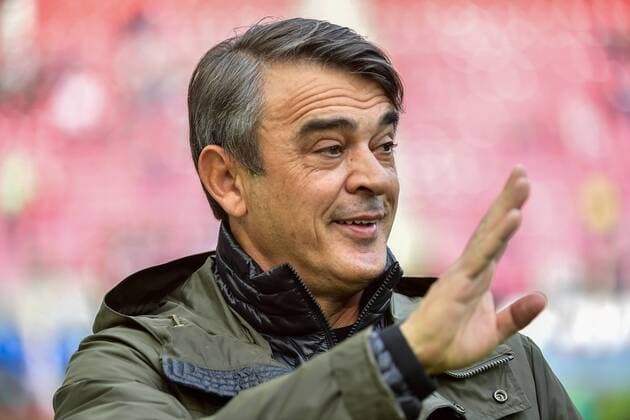 01 12 2018 xjpx Football 2 Bundesliga 1 FC Koeln Spvgg Greuther Fuerth emspor v l Chief Coach Damir Buric Fürth DFL DFB REGULATIONS PROHIBIT ANY USE OF PHOTOGRAPHS as IMAGE SEQUENCES and or QUASI VIDEO Koeln