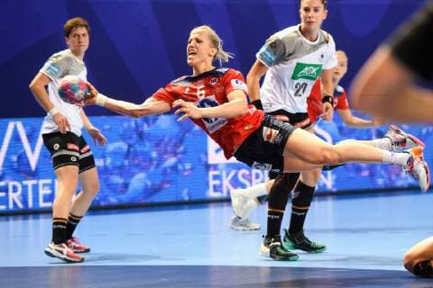 181201 Heidi L¿ke of Norway during the EHF European WomenÕs Handball Championship match between Norway and Germany on December 1, 2018 in Brest. Photo: Fredrik Varfjell BILDBYRN kod FV 150167  Copyright: FREDRIKxVARFJELL BB181201FV022