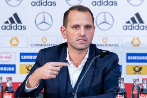 Joti Chatzialexiou Sports Director National Teams Football Women National Team Presentation National Coach DFB REGULATIONS PROHIBIT ANY USE OF PHOTOGRAPHS AS IMAGE SEQUENCES AND OR QUASI VIDEO xprx