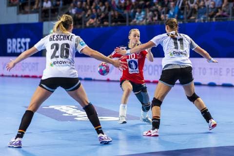 Brest France 01 December 2018 EHF EM 2018 Women Norway vs. Germany vs. Angie Geschke Germany Oldenburg Stine Bredal Oftedal Norway Xenia Smits Germany Metz Brest Arena Brest France