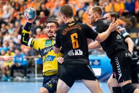 181201 Rhein-Neckar Löwens Jannik Kohlbacher under handbollsmatchen i Champions League mellan IFK Kristianstad och Rhein Neckar Löwen den 1 december 2018 i Kristianstad.  Copyright: AvdoxBilkanovic BB181201AB072