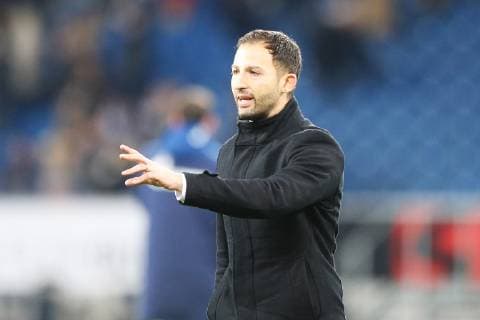 01 12 2018 xtvx Football 1 Bundesliga TSG 1899 Hoffenheim FC Schalke 04 emspor v l Coach Domenico Tedesco FC Schalke 04 after the match after the match gives instructions gesticulated with arms gesticulate gives instructions gesticulates DFL DFB REGULATIONS PROHIBIT ANY USE OF PHOTOGRAPHS as IMAGE SEQUENCES and or QUASI VIDEO Sinsheim