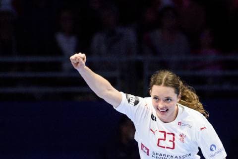 181202 Kristina J¿rgensen of Denmark during the EHF European WomenÕs Handball Championship match between Poland and Denmark on November 2, 2018 in Nantes. Photo: Ludvig Thunman BILDBYRN kod LT 35558  Copyright: LUDVIGxTHUNMAN BB181202LT012
