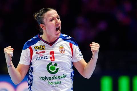 181202 Katarina Krpez Slezak of Serbia celebrates during the EHF European WomenÕs Handball Championship match between Sweden and Serbia on December 2, 2018 in Nantes. Photo: Ludvig Thunman BILDBYRN kod LT 35559  Copyright: LUDVIGxTHUNMAN BB181202LT052
