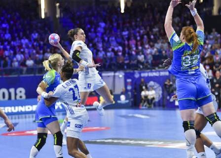Aiglon Surina Camille HANDBALL : Championnat d Europe Feminin 2018 - Nancy 02 12 2018 - France vs Slovenie - 1er Tour MAO Panoramic 