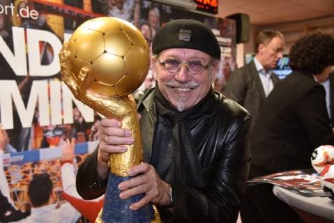 Janus Fröhlich Musician and Cologne Sports Ambassador on 03 12 2018 in Cologne at the press conference for the Handball World Championship 2019 in the booth of the German Handball National Team of the World Championship 2007 The main round matches and the Presidents Cup of the Handball World Championship 2019 will be played in Cologne from 19 to 23 January 2019