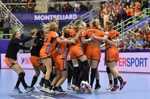 03-12-2018 HANDBAL: 13TH WOMENS EUROPEAN HANDBALL CHAMPIONSHIP: NEDERLAND-SPANJE: MONTBELIARD De Nederlandse vrouwen gaan door na een nipte ovberwinning op Spanje Foto: SCS Soenar Chamid xVIxVIxImagesx xSoenarxChamidxsportfotografiexIVx 12976399
