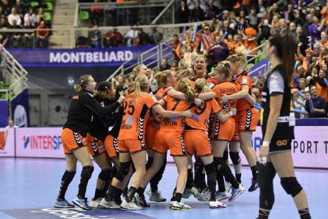03-12-2018 HANDBAL: 13TH WOMENS EUROPEAN HANDBALL CHAMPIONSHIP: NEDERLAND-SPANJE: MONTBELIARD De Nederlandse vrouwen gaan door na een nipte ovberwinning op Spanje Foto: SCS Soenar Chamid xVIxVIxImagesx xSoenarxChamidxsportfotografiexIVx 12976400