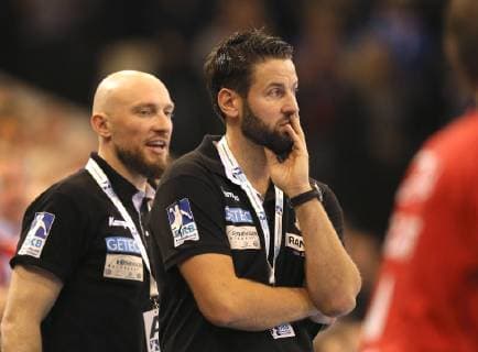 Photo Coach Bennet Wiegert Magdeburg with Yves Grafenhorst Co Coach Handball Men 1 Bundesliga on Do 01 11 2018 Flensburg SC Magdeburg 26 25