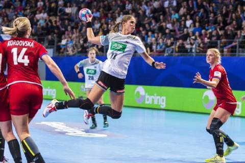 Handball Women European Championship Germany Czech Republic Preliminary Round Group D 3 Matchday in the Brest Arena v li Kamila Kordovska Czech Republic HSG Blomberg Lippe Xenia Smits Germany Metz Brest Arena Brest France