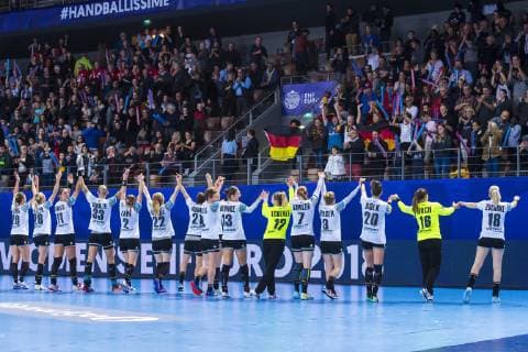 handball women european championship germany czech republic preliminary round group D 3 matchday in brest arena team of germany final cheer final cheer emotion joy brest arena brest france