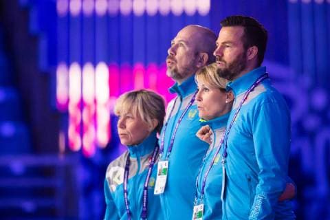 181206 Henrik Signell head coach and Jan Ekman assistant coach of Sweden during the national anthem ahead during the EHF European WomenÕs Handball Championship match between Sweden and Montenegro on Dec 6 2018 in Nantes Photo Ludvig Thunman BILDBYRN kod LT 35565  Copyright: LUDVIGxTHUNMAN BB181206LT048
