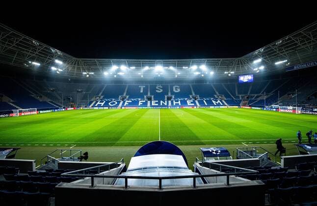 27 11 2018 xfux Soccer UEFA Champions League TSG 1899 Hoffenheim Schachtar Donezk emspor v l View Overview Wirsol Rhein Neckar Arena Interior Grass Field Green Stadium Tribuene Field Seat Seat Rank Tribuenerang Line Soccer Field Sinsheim