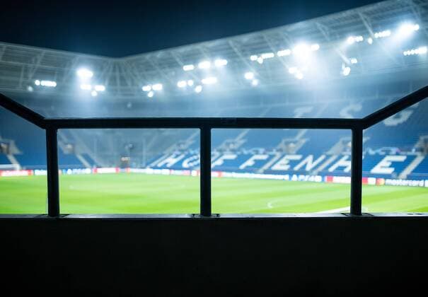 27 11 2018 xfux Soccer UEFA Champions League TSG 1899 Hoffenheim Schachtar Donezk emspor v l View Overview Wirsol Rhein Neckar Arena Interior Grass Field Green Stadium Tribuene Field Seat Seat Rank Tribuenerang Line Soccer Field Sinsheim
