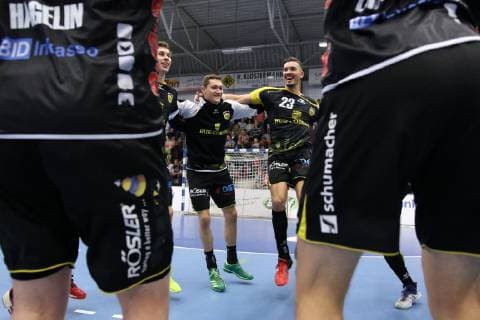 Jubilee at v l Max Jaeger HSC 2000 Coburg 6 Petr Linhart HSC 2000 Coburg 10 Marcel Timm HSC 2000 Coburg 23 ASV Hamm Westfalen vs HSC 2000 Coburg Handball 2 Bundesliga 07 12 2018 ASV Hamm Westfalen vs HSC 2000 Coburg Handball 2 Bundesliga 07 12 2018 Hamm Copyright: xEIBNER JanxStrohdiekx EP_JSK
