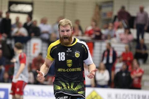 Goal celebration for Anton Prakapenia HSC 2000 Coburg 18 ASV Hamm Westfalen vs. HSC 2000 Coburg Handball 2 Bundesliga 07 12 2018 ASV Hamm Westfalen vs. HSC 2000 Coburg Handball 2 Bundesliga 07 12 2018 Hamm Copyright: xEIBNER JanxStrohdiekx EP_JSK