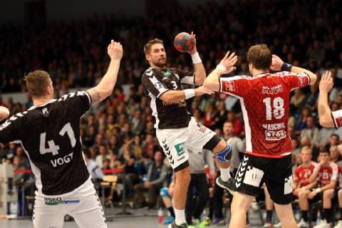 Handball Handball 2 League 2018 2019 Handball Sportverein Hamburg vs VfL Lübeck Schwartau Dominik Vogt Hamburg Stefan Schröder Schroeder Hamburg Martin Waschul Lübeck Schwartau Sporthalle Hamburg Hamburg Hamburg