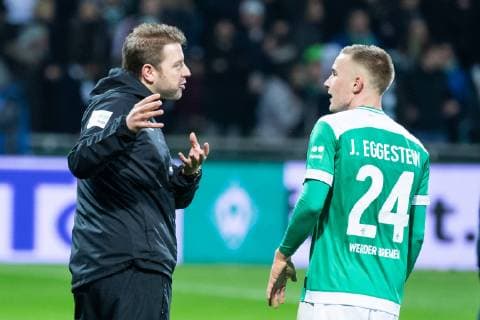 07 12 2018 xkvx Soccer 1 Bundesliga SV Werder Bremen Fortuna Duesseldorf emspor v l Coach Florian Kohfeldt SV Werder Bremen Johannes Eggestein SV Werder Bremen DFL DFB REGULATIONS PROHIBIT ANY USE OF PHOTOGRAPHS as IMAGE SEQUENCES and or QUASI VIDEO Bremen