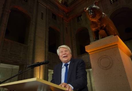 DOSB Berlin 07 12 2018 Bärensaal im Alten Stadthaus Berlin Award of the DOSB ETHIKPREIS 2018 to Prof Dr Gunter GEBAUER German philosopher Sports scientist and linguist Professor at Freie Universität Berlin Photo Eberhard Thonfeld camera 4