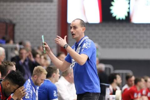 Ermir Kurtagic Trainer TV 05 07 Huettenberg TuS N Luebbecke vs TV 05 07 Huettenberg Handball 2 Bundesliga 08 12 2018 TuS N Luebbecke vs TV 05 07 Huettenberg Handball 2 Bundesliga 08 12 2018 Luebbecke Copyright: xEIBNER JanxStrohdiekx EP_JSK