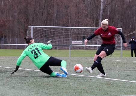 09 12 2018 Football Season 2018 2019 Regional League South Women Women 16 Matchday 1 FC Nuremberg Nuremberg FCN Club TSV Jahn Calden DaMa Anna Wachal 9 1 FC Nuremberg FCN FCN Women with goalscoring gg Marigona Zani 31 TSV Jahn Calden Women