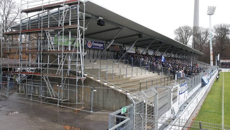 Stuttgart Football Oberliga Stuttgarter Kickers vs SSV Reutlingen New roof for the back straight Tribune
