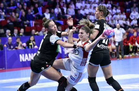 09-12-2018 HANDBAL: 13TH WOMENS EUROPEAN HANDBALL CHAMPIONSHIP: HONGARIJE-DUITSLAND HUNGARY-GERMANY: NANCY Anna Kovacs (HUN) Foto: SCS Soenar Chamid xVIxVIxImagesx xSoenarxChamidxsportfotografiexIVx 13025937