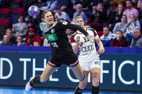 Handball Women European Championship Hungary Germany Main Round Group 2 2 Matchday at Palais des Sports v li Julia Behnke Germany Metzingen Anna Kovacs Hungary Nancy Palais des Sports Jean Weille France