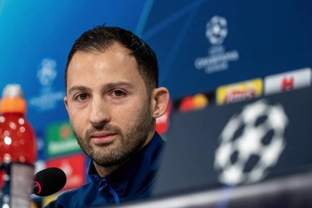 10 12 2018 Football Season 2018 2019 Champions League 6 Matchday Press Conference Final Training FC Schalke 04 Head Coach Domenico TEDESCO FC Schalke 04 Gelsenkirchen Veltins Arena Germany