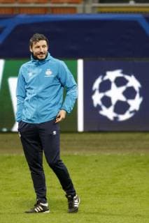 Coach Mark van Bommel of PSV during a training session prior to the UEFA Champions League group B match between Internazionale Milan and PSV Eindhoven at Stadio Giuseppe Meazza on December 10, 2018 in Milan, Italy UEFA Champions League 2018 2019 xVIxVIxImagesx xJeroenxPutmansxIVx 13039800
