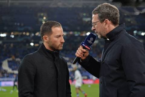 GER CL FC Schalke 04 vs locomotive Moskva locomotive Moscow 11 12 2018 Veltins Arena Gelsenkirchen GER CL FC Schalke 04 vs locomotive Moskva locomotive Moscow DFL regulations prohibit any use of photographs as image sequences and or quasi video in picture Domenico Tedesco FC Schalke 04 in interview nph Mauelshagen nph00321