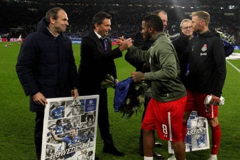 Official farewell of Benedikt Höwedes locomotive Moscow and Jefferson Farfan locomotive Moscow at the Champions League game season 2018 19 FC Schalke 04 locomotive Moscow Copyright Thomas Pakusch Copyright: Thomas Pakusch