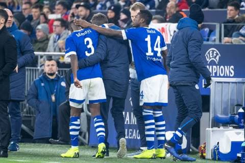 11 12 2018 xkvx football UEFA Champions League FC Schalke 04 Lok Moskau emspor v l Hamza Mendyl S04 Schalke 04 must be replaced injured DFL DFB REGULATIONS PROHIBIT ANY USE OF PHOTOGRAPHS as IMAGE SEQUENCES and or QUASI VIDEO Gelsenkirchen