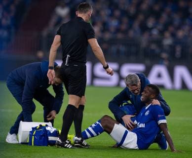Football Champions League Group Phase 6 Matchday FC Schalke 04 Locomotive Moscow on 11 12 2018 in the Veltins Arena in Gelsenkirchen Violation of Hamza Mendyl Schalke DFL Regulations prohibit any use of photographs as image sequences and or quasi video xMNx