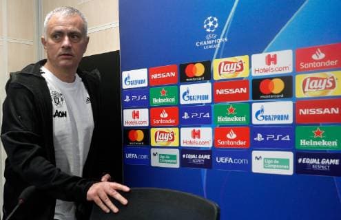 Manchester United ManU s head coach Jose Mourinho attends a press conference PK Pressekonferenz at Mestalla stadium, Valencia, eastern Spain, 11 December 2018. Manchester United will face Valencia CF on a UEFA Champions League soccer match on 12 December. Manchester United s presser !ACHTUNG: NUR REDAKTIONELLE NUTZUNG!  Copyright: xKaixFörsterlingx GRAFCVA817 20181211-636801543811990553