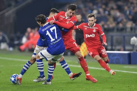 GER CL FC Schalke 04 vs locomotive Moskva locomotive Moscow 11 12 2018 Veltins Arena Gelsenkirchen GER CL FC Schalke 04 vs locomotive Moskva locomotive Moscow DFL regulations prohibit any use of photographs as image sequences and or quasi video in picture v left in duel Alessandro Schöpf Schoepf 28 FC Schalke 04 Benjamin Stambouli 17 FC Schalke 04 Grzegorz Krychowiak 7 locomotive Moscow locomotive Moskva nph Mauelshagen nph00321