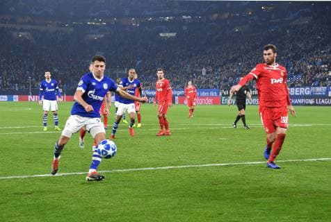 11 12 2018 football UEFA Champions League season 2018 2019 preliminary round 6 matchday FC Schalke 04 locomotive Moscow Alessandro Schoepf Alessandro Schöpf FC Schalke 04 li scores the 1 0 winning goal Team2