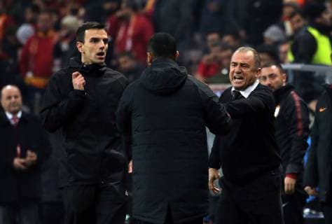 Sport Bilder des Tages Galatasaray s Fatih Terim in action against cameraman Galatasaray - Porto Uefa Champions League Game at Turk Telekom Arena, Istanbul, 11th Dec. 2018  Copyright: TolgaxAdanali 16205269