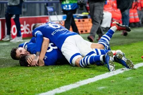 11 12 2018 xkvx Football UEFA Champions League FC Schalke 04 Lok Moskau emspor v l Goal celebration celebrate the goal to 1 0 by Alessandro Schoepf S04 Schalke 04 DFL DFL REGULATIONS PROHIBIT ANY USE OF PHOTOGRAPHS as IMAGE SEQUENCES and or QUASI VIDEO Gelsenkirchen