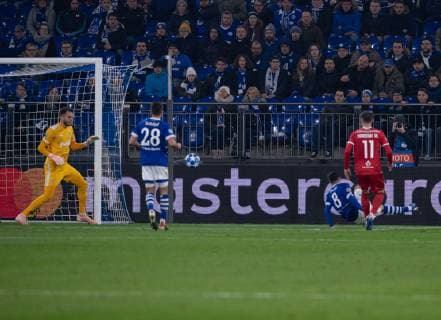 Football Champions League Group Phase 6 Matchday FC Schalke 04 Locomotive Moscow on 11 12 2018 in the Veltins Arena in Gelsenkirchen Goal to 1 0 by Alessandro Schöpf Schalke DFL Regulations prohibit any use of photographs as image sequences and or quasi video xMNx