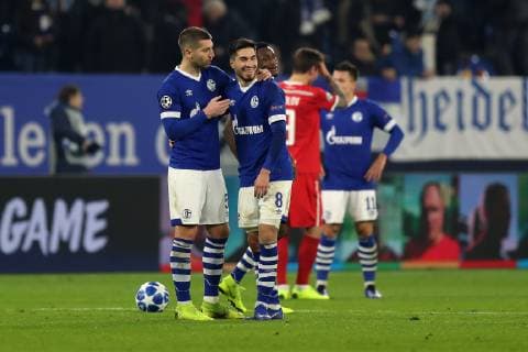 The players of FC Schalke 04 are happy about the 1 0 victory at the Champions League game season 2018 19 FC Schalke 04 Lokomotive Moskau Copyright Thomas Pakusch Copyright: Thomas Pakusch